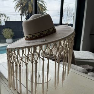 Maneloa Hat